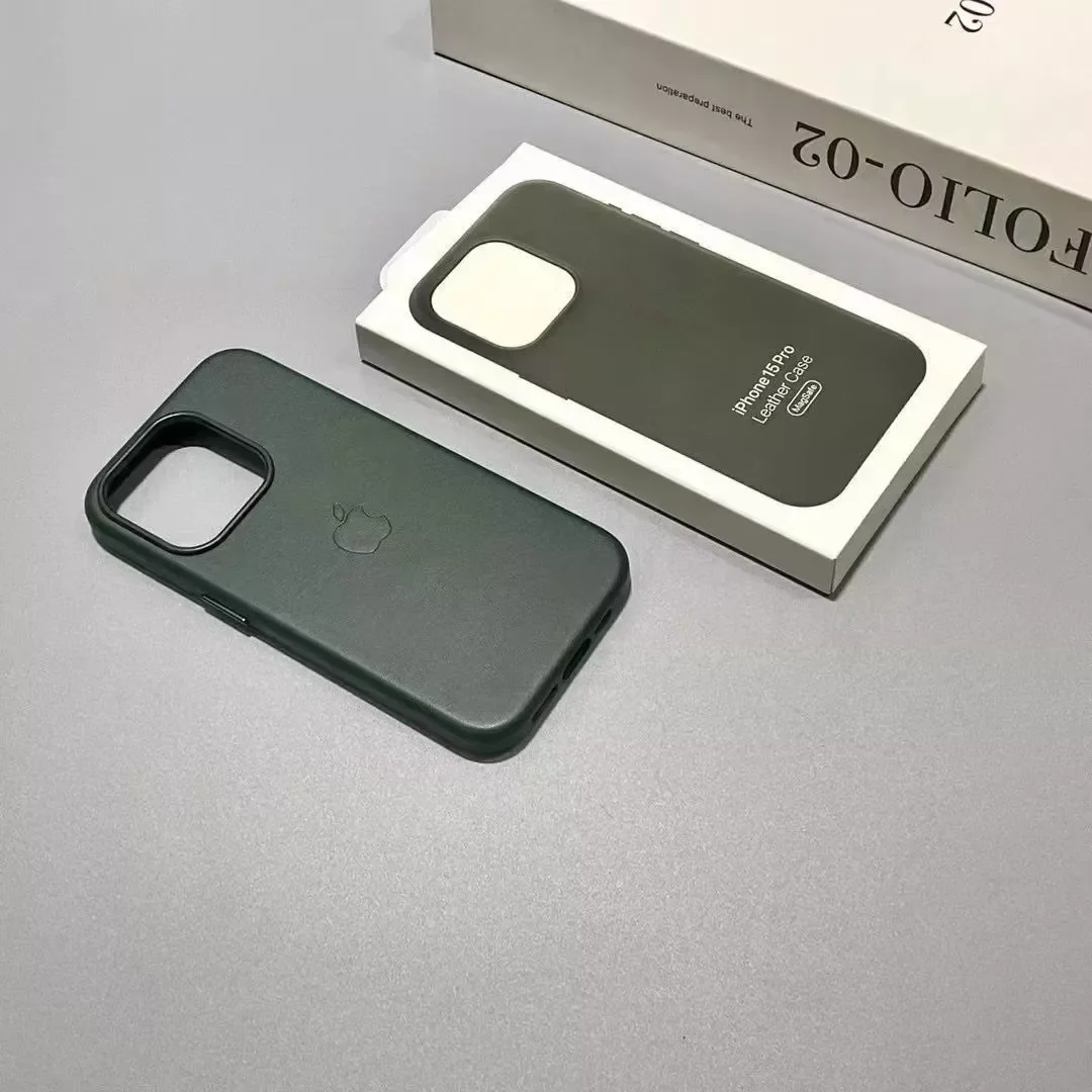 iPhone 15 Series Leather Case with MagSafe - Image 4