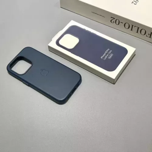 iPhone 15 Series Leather Case with MagSafe - Image 7