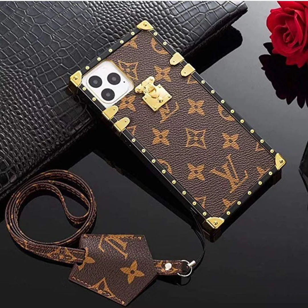 LV Trunk Leather Phone Case - Image 5